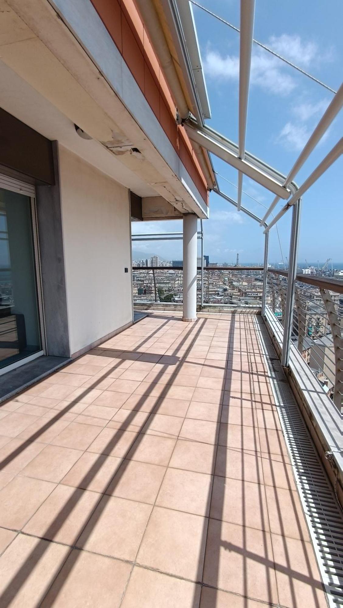 Апартаменты Attico Con Vista Su Genova Экстерьер фото
